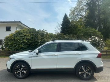 Volkswagen Tiguan - 4