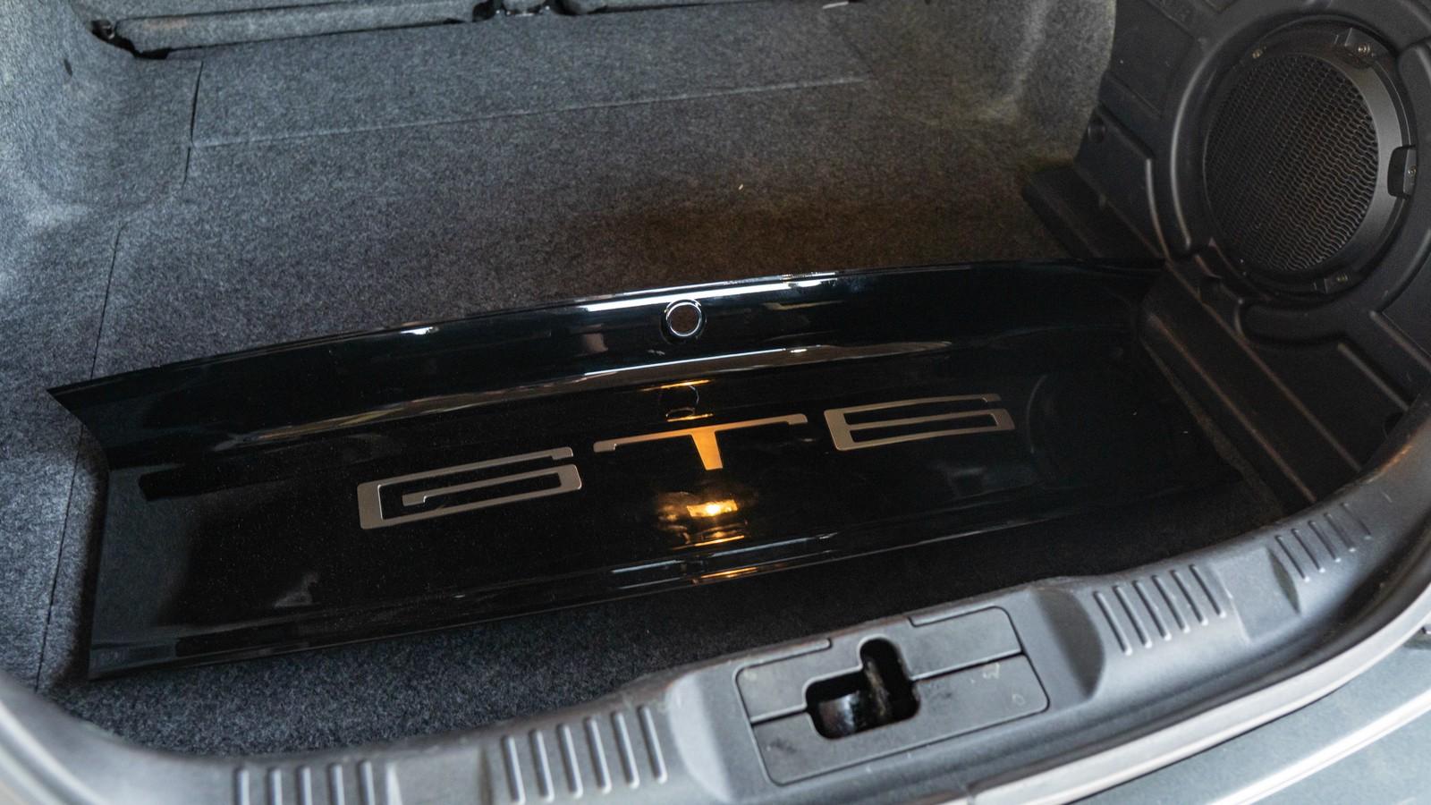 Ford Mustang 5.0 GT FASTBACK*nur 17TKM*KLAPPEN AUSPUF