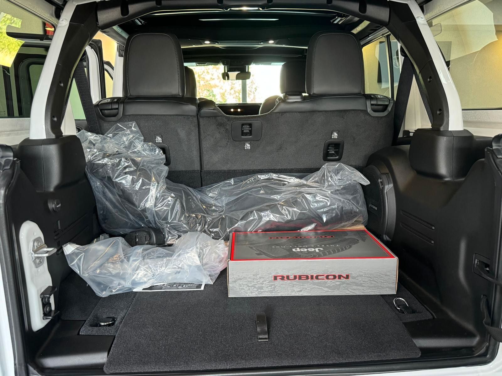 Fahrzeugabbildung Jeep 392 FINAL EDIT. 6.4L-V8 SKY ONE-WINDE-AHK 3.5To.