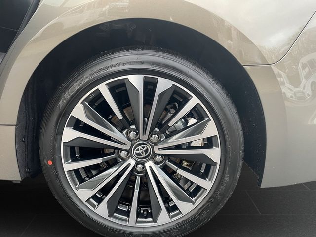 Toyota Corolla TS 1.8 Hybrid Team D *2xPDC*LED*SHZ*NAV*