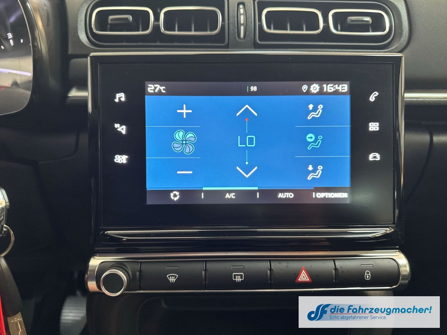 Fahrzeugabbildung Citroën C3 C-Series 1.2 PureTech LED Klimaautom DAB SHZ