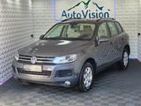 Volkswagen Touareg V6 3.0 TDI BMT*Leder*Navi*AHK 3.5 T* - Volkswagen Touareg: 5.0