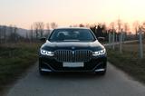 BMW 730d AHK Head-Up SoftClose 8-fach bereift - gebrauchte BMW 730 aus dem Jahr 2020