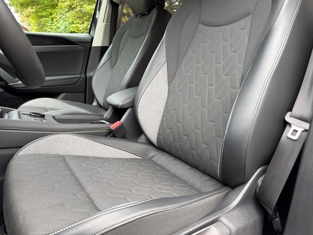 Fahrzeugabbildung Volkswagen Tiguan 1.5 eTSI ENERGY NAVI LED APP-CONNECT ELEK
