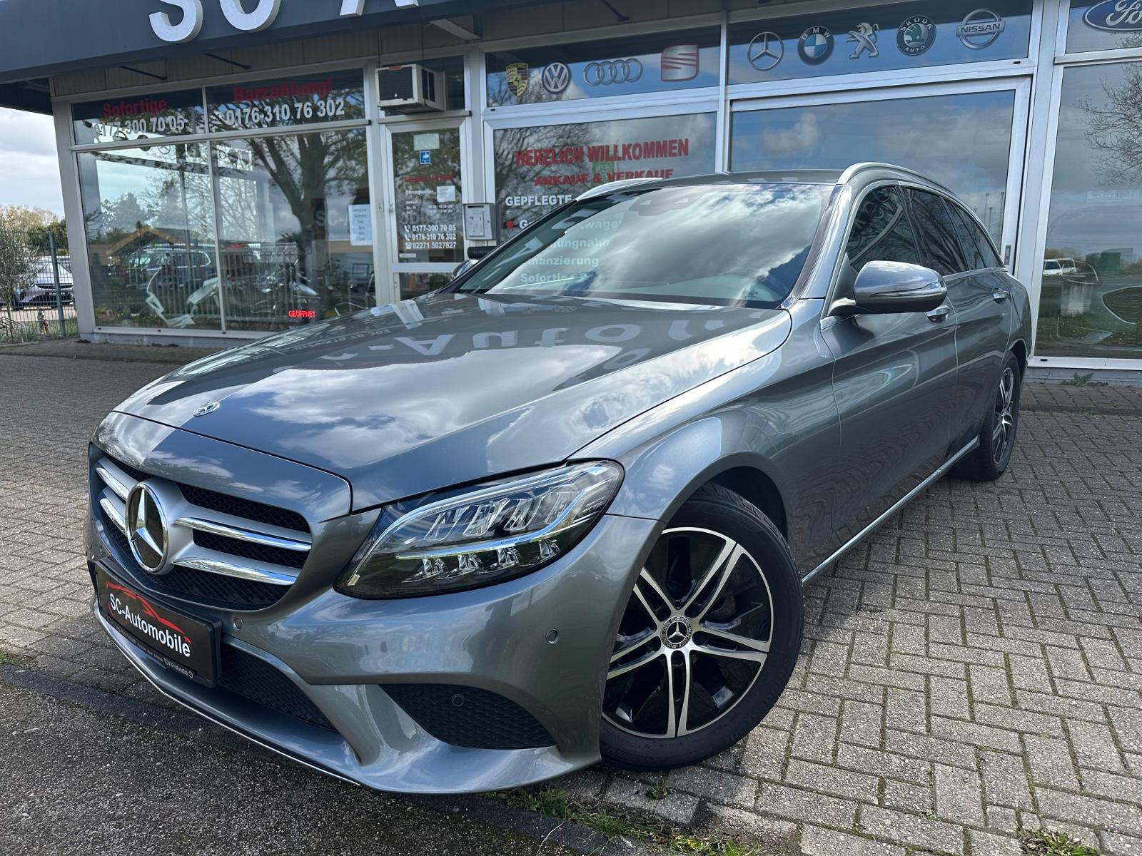 Mercedes-Benz C 180 C T-Modell C 180 T*R-KAM*NAVI*AHK