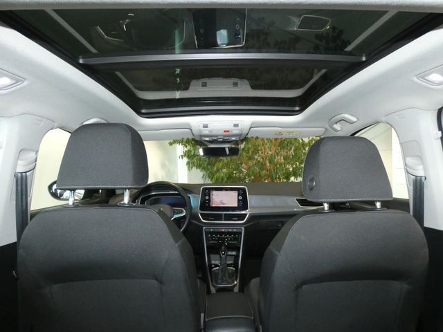 T-Roc Style 1.5 TSI DSG ACC RFK PANO IQLIGHT AHK