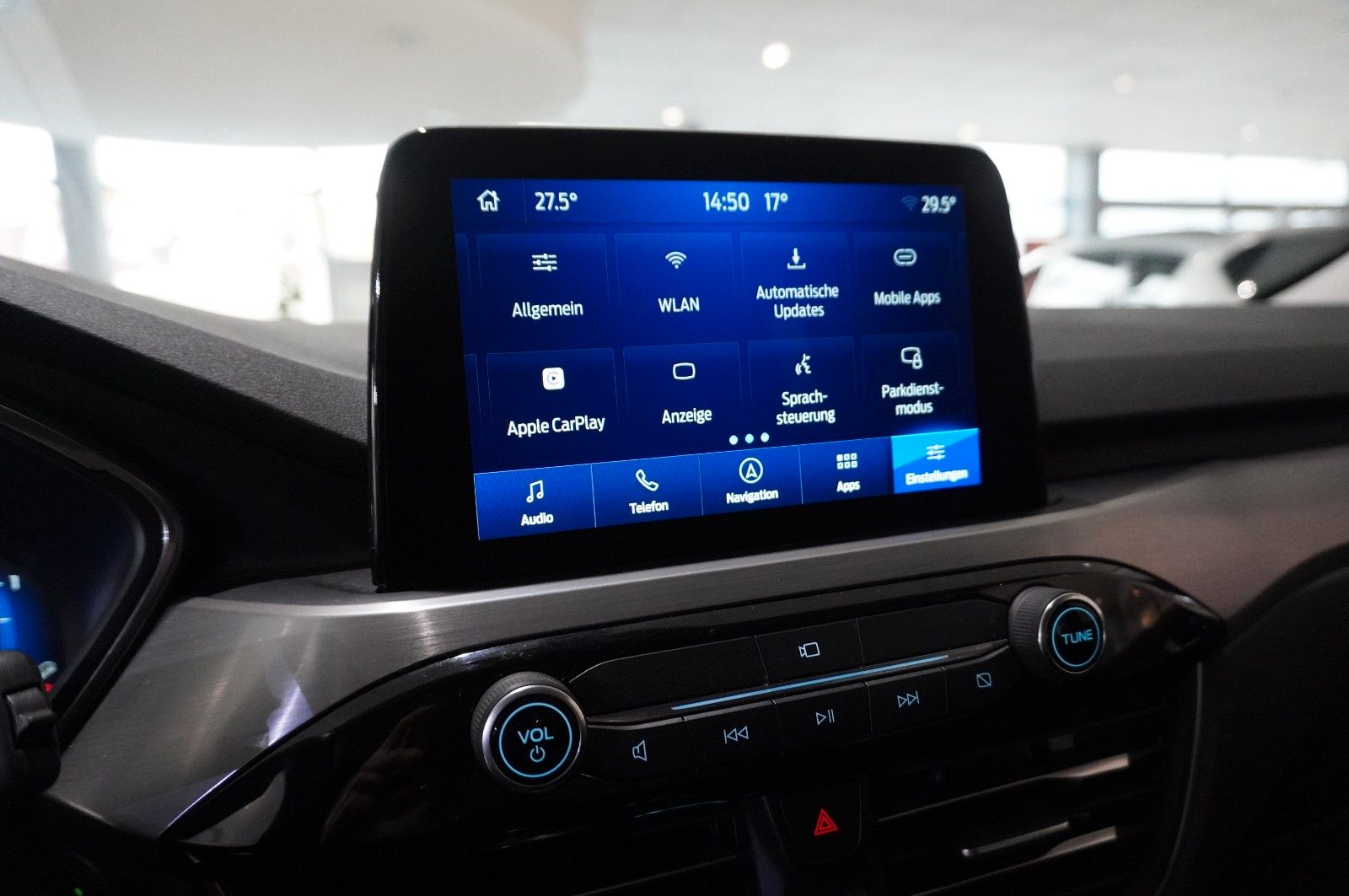 Fahrzeugabbildung Ford Kuga 2.5 HYBRID TITANIUM X 4X4 NAVI/LED/KAMERA