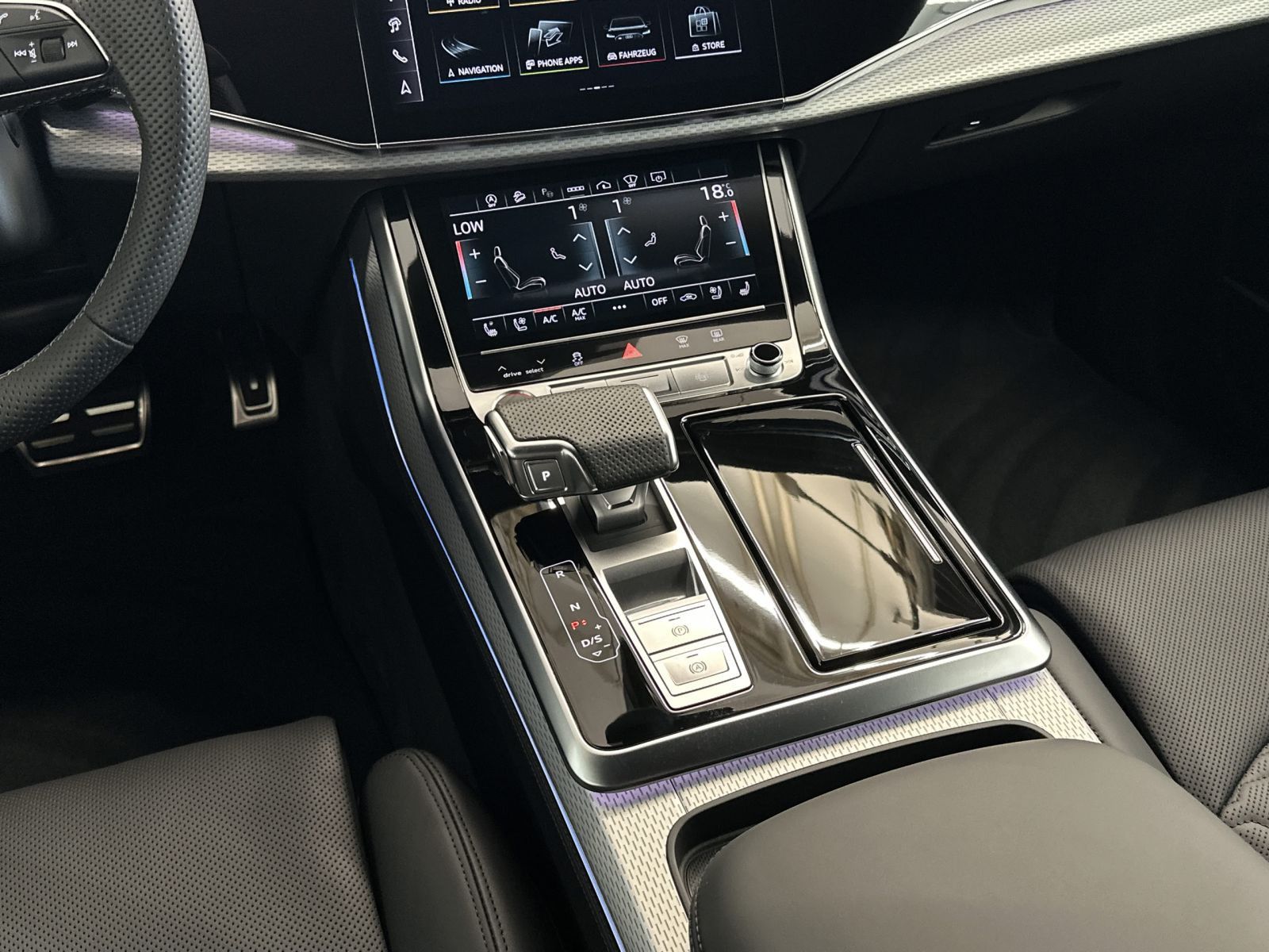 Audi RSQ8 - Bild 14