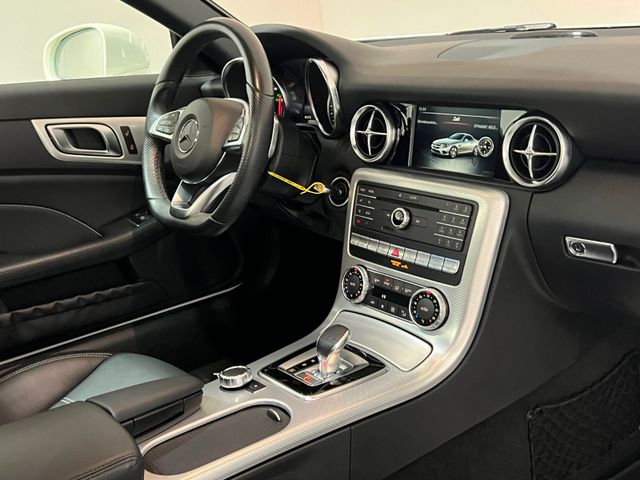 Mercedes-Benz SLC 300 Roadster AMG Automatik,Klima,LED,Alu 18"