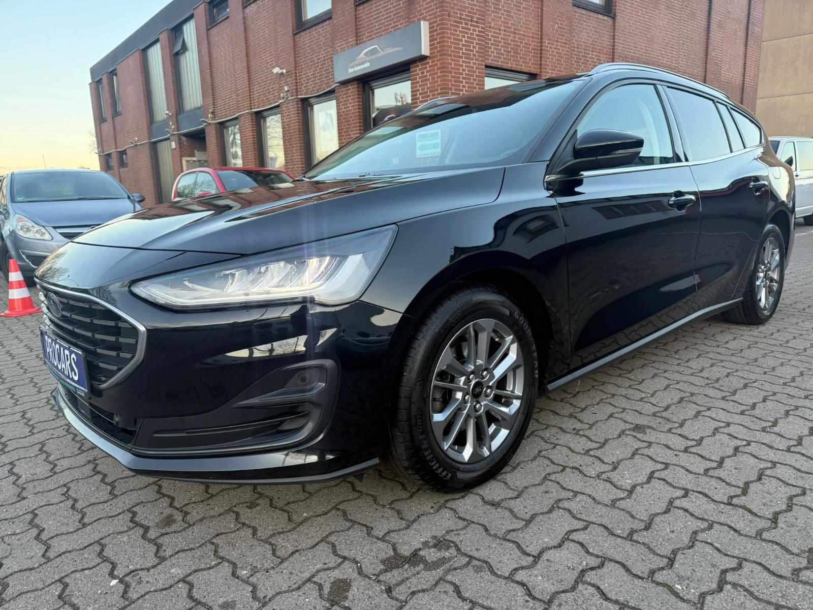 Ford Focus T 1.0 *Titanium Design*LED*Sync4*R-CAM
