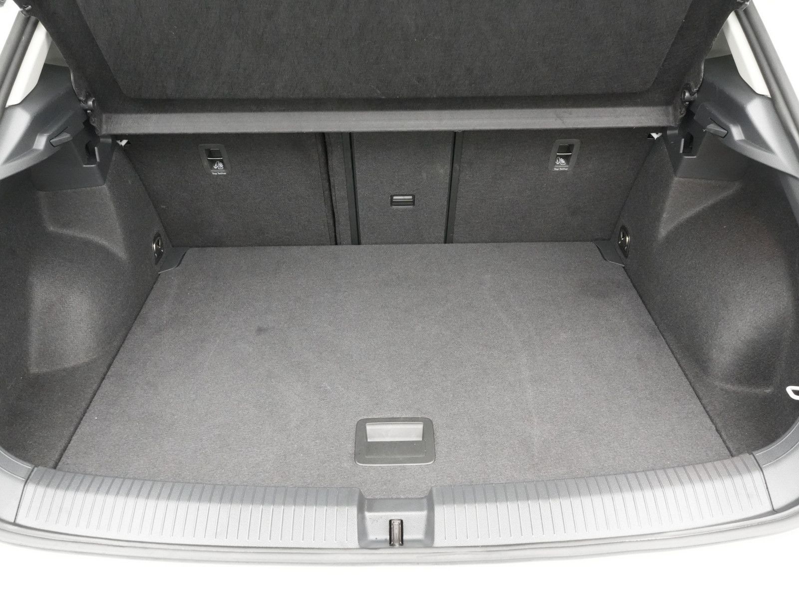Volkswagen T-Roc - Bild 15