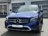 Mercedes-Benz GLC 220d 4Matic 1.Hand LED Kamere AHK Scheckheft - Mercedes-Benz GLC 220 Gebrauchtwagen