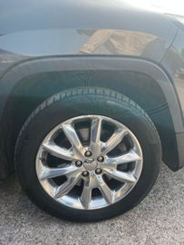 Jeep Cherokee - 7