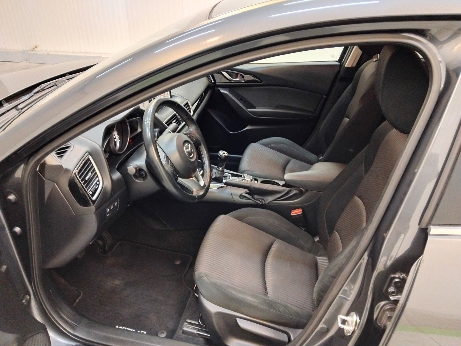 Mazda 3 (06/2026, Benzin)