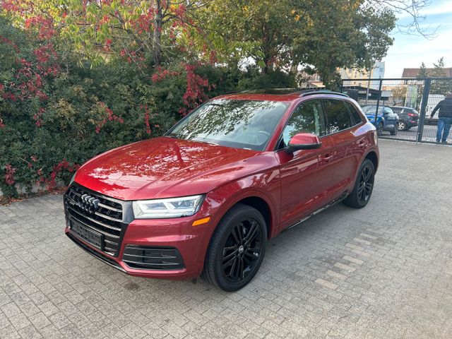 Audi Q5 2.0 Quattro/20"/K-GO/PANO/B&O/VOLL