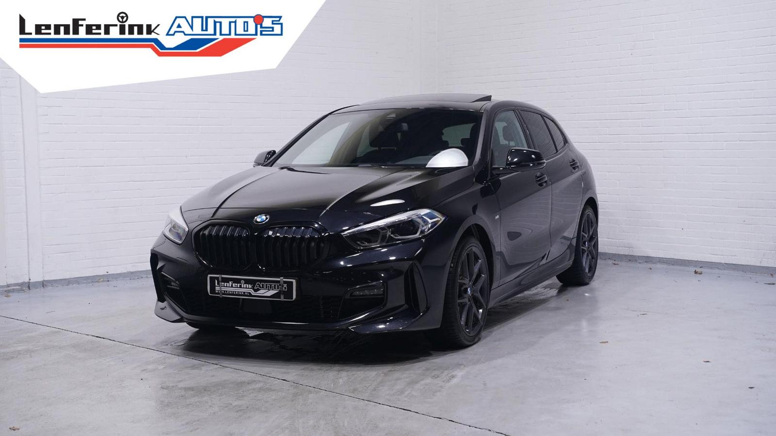 BMW 118 1-serie 118i M Sport NAP Panodak kamera PDC
