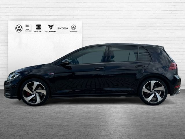 Fahrzeugabbildung Volkswagen Golf GTI 2.0 l TSI 230 PS 6-Gang-Schaltgetriebe