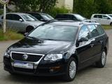 Volkswagen Passat Variant-1.HAND-PDC-TEMPOMAT-SITZHEIZUNG - gebrauchte VW Passat Variant aus dem Jahr 2008