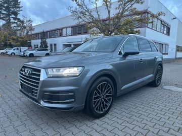 Audi Q7 - 4