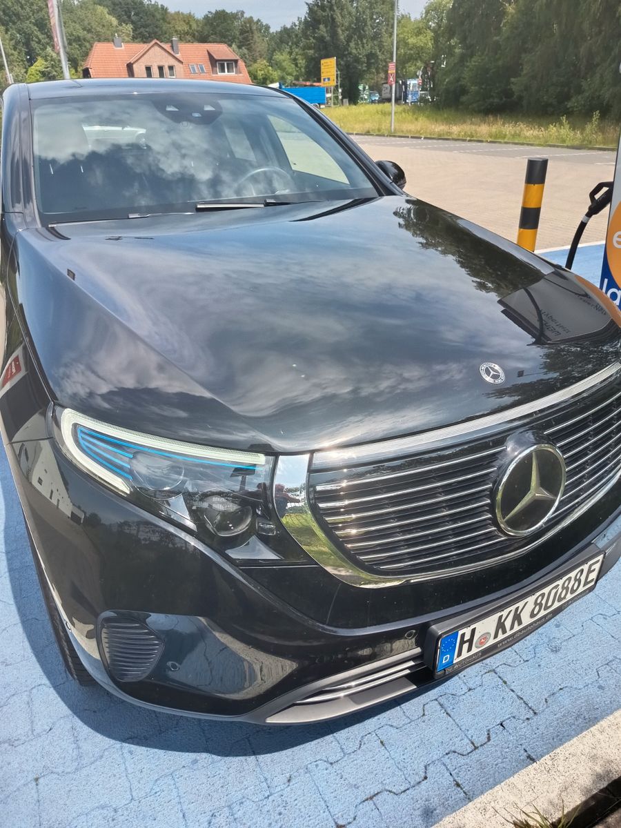 MERCEDES-BENZ EQC 400 4MATIC -
