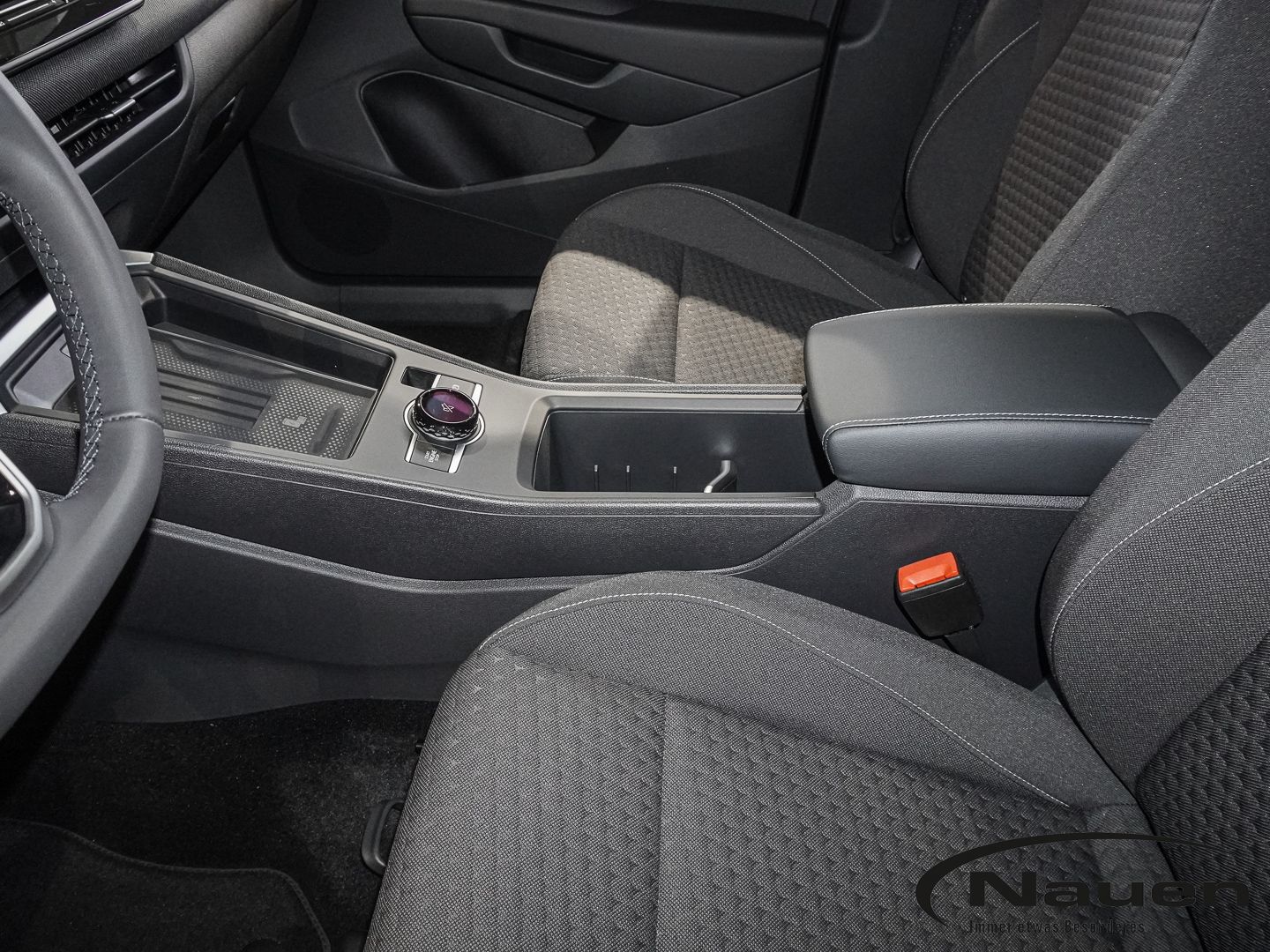 Volkswagen T-Roc - Bild 15