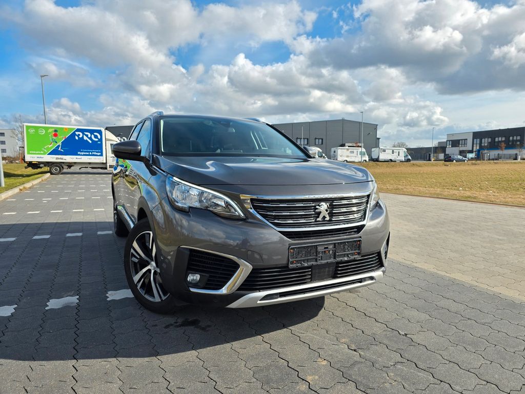 Image of Peugeot 5008