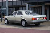 Mercedes-Benz S 260 SE - Mercedes-Benz S 260 mit Benzin-Antrieb: Automatik
