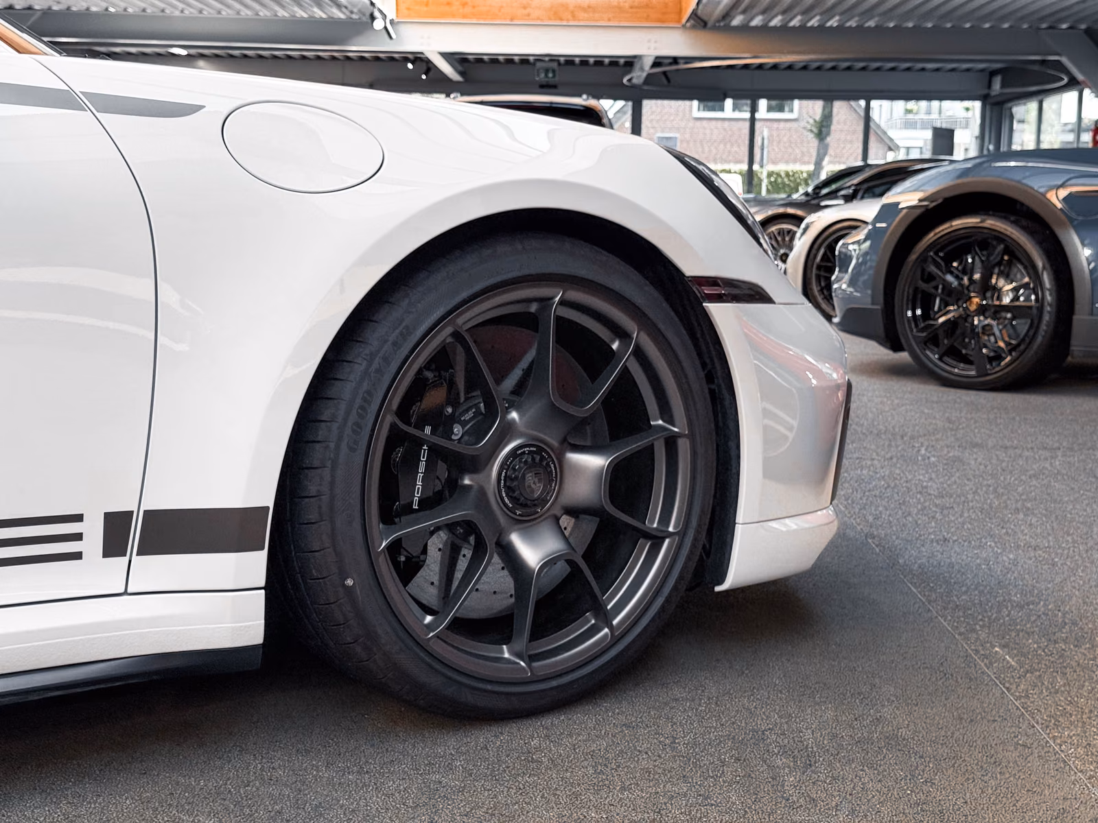 Porsche 911 Turbo S 50 Jahre Lift+Burmester+Pano+360°Kam