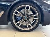 BMW M550 xDrive Pano AHK 360° H&K - scheckheftgepflegte BMW M550
