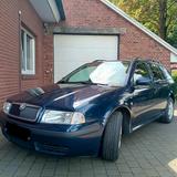 Skoda Octavia 1.9 TDI Kombi - Skoda Octavia aus 2003: 1.9