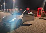 Tesla Model 3 Allradantrieb mit Dualmotor Long Ran... - Tesla Gebrauchtwagen in München