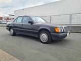 Mercedes-Benz E 260/W124/Leder/Klima/Schiebedach/Sitzheizung - Mercedes-Benz E 260 Gebrauchtwagen