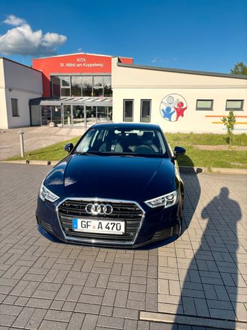 AUDI Audi A3 Sportback S-Tronic