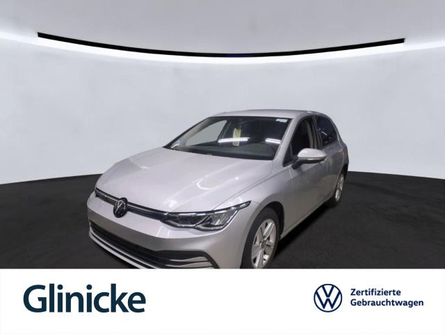 Volkswagen Golf VIII 2.0 TDI DSG LIfe Navi LED ACC RFK Sitz