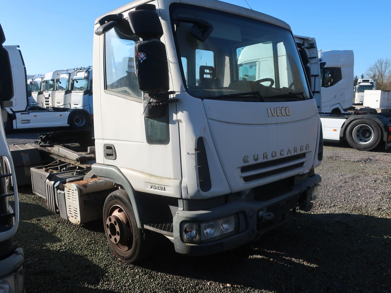 Iveco 75 E 18 Rangiermaschine Euro 5