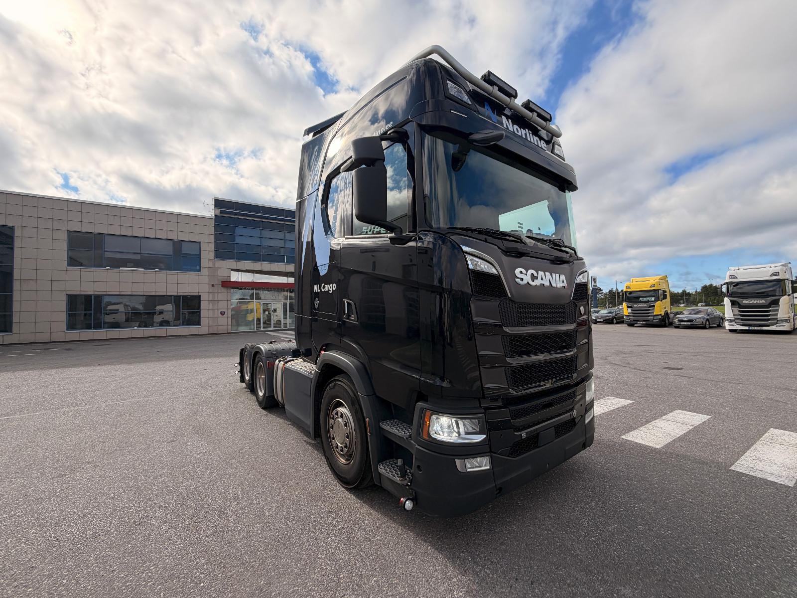 Scania S 580 A6x2NB PTO