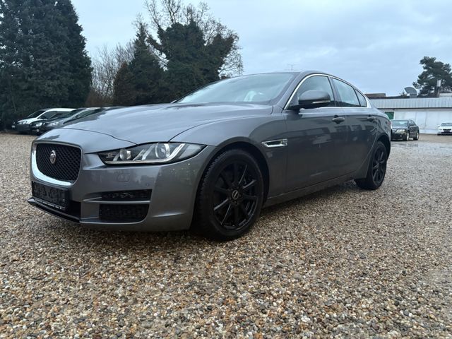 Jaguar XE Prestige 2.0d*LEDER*XENON*NAVI*17 BLACK-ALU*