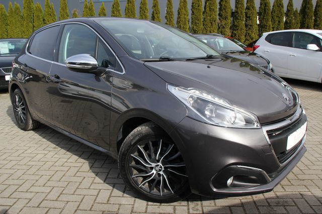 Peugeot 208 Allure Automatik Klima/Navi/Tempomat/PDC/Alu