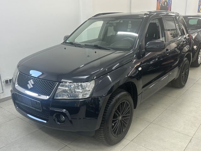 Suzuki Grand Vitara 2.0  Automatik/Allrad/