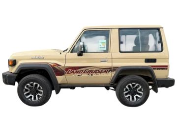 Toyota Land Cruiser - 4
