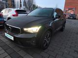 Volvo XC40 2WD B3 Core MHEV 360 Kamera  Navi Digitales - gebrauchte Volvo Pickups