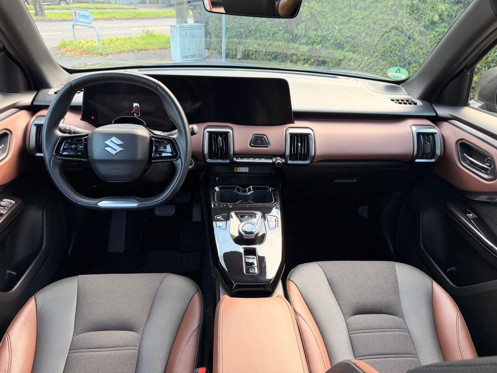 Suzuki e VITARA eAxle (128kW/174PS) Comfort+ (61 kWh)