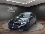 Mercedes-Benz A 200 -Klasse BlueEfficiency AMG-Line - Mercedes-Benz A 200 mit Benzin-Antrieb: Navigationssystem