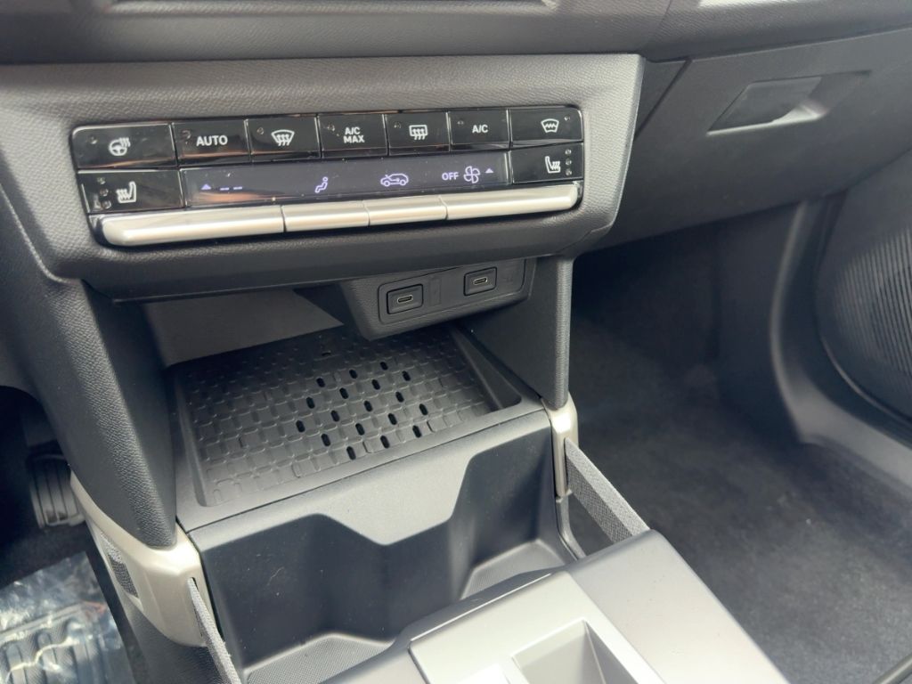 Fahrzeugabbildung Opel Frontera Ultimate, Allwetter, RFK, LHZ, SHZ, PDC
