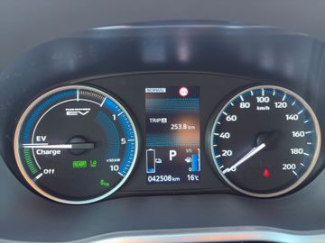 Mitsubishi Eclipse Cross - 11