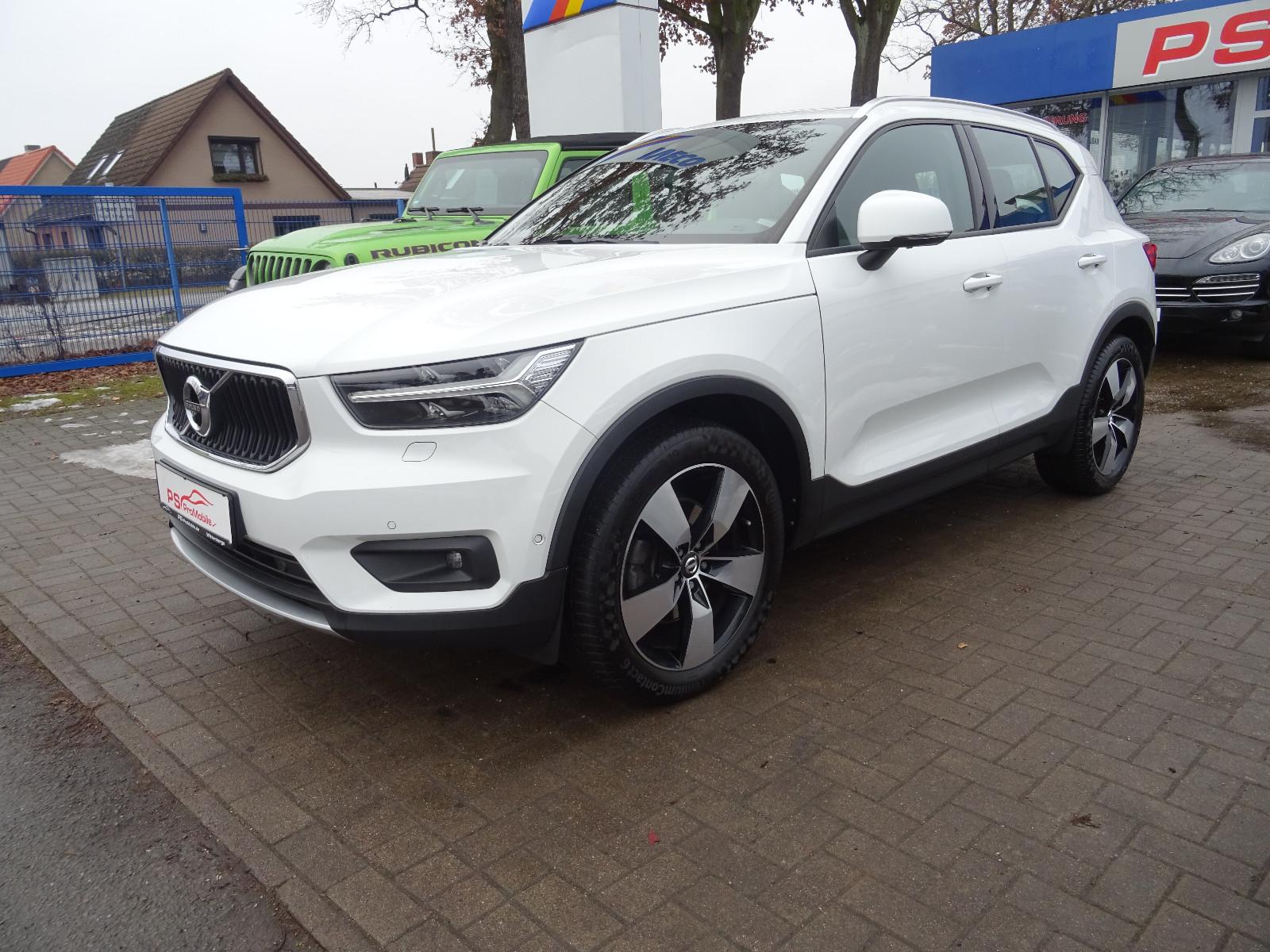 Volvo XC 40 XC40 Momentum AWD AHK