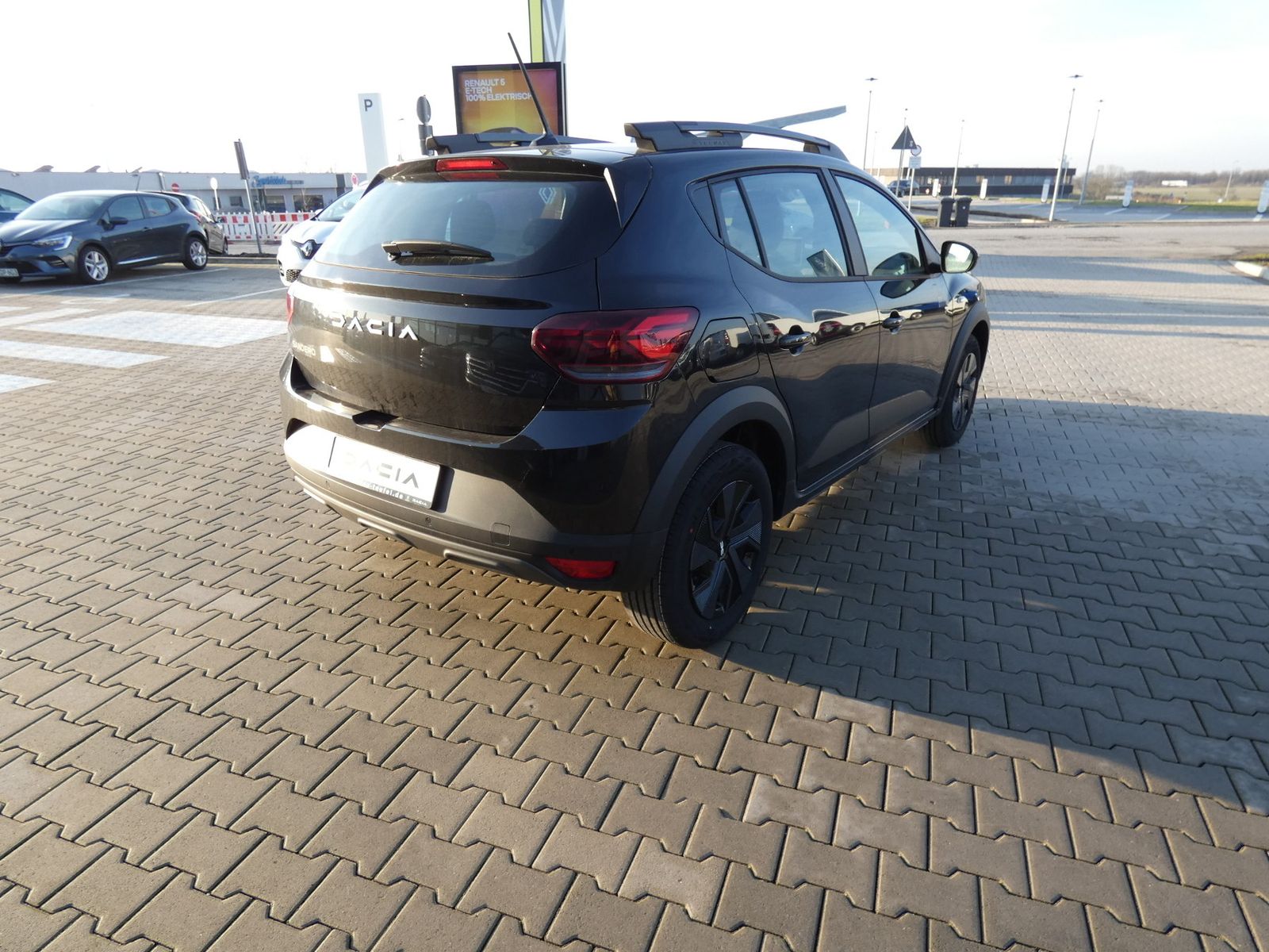 Dacia Sandero - Bild 6