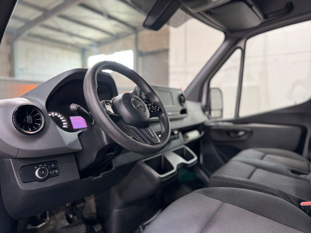 Fahrzeugabbildung Mercedes-Benz Sprinter 316CDI Maxi#AHK#3,5T#Kamera#Kl CDI RWD