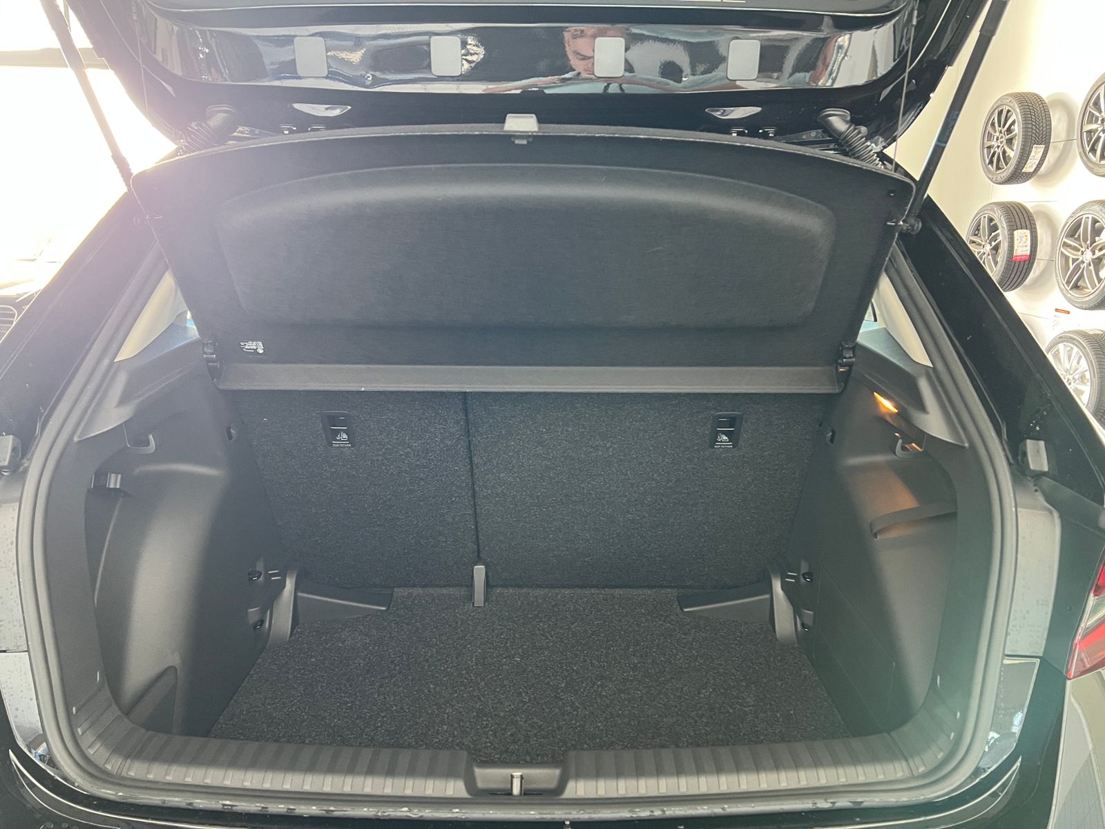 Fahrzeugabbildung SKODA Fabia Selection 1.0 MPI *Winterpaket,LED*