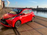 Toyota Optimal für die Stadt oder Zweitfahrzeug - Toyota Aygo (X) in Mannheim